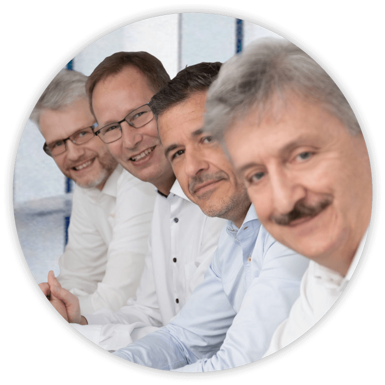 axytos-Unternehmen-Portraits-im-Kreis-Team axytos-Unternehmen-Portraits-im-Kreis-Team